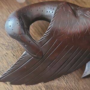 COPY antique Tooled Ironwood carved Duck arranging feathers Indonesian